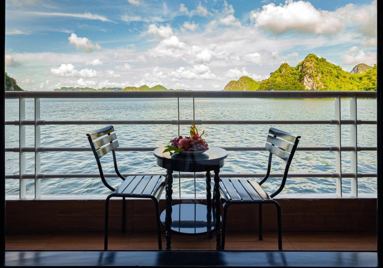 Halong Dragon Bay Cruise Hotel Ha Long Bagian luar foto
