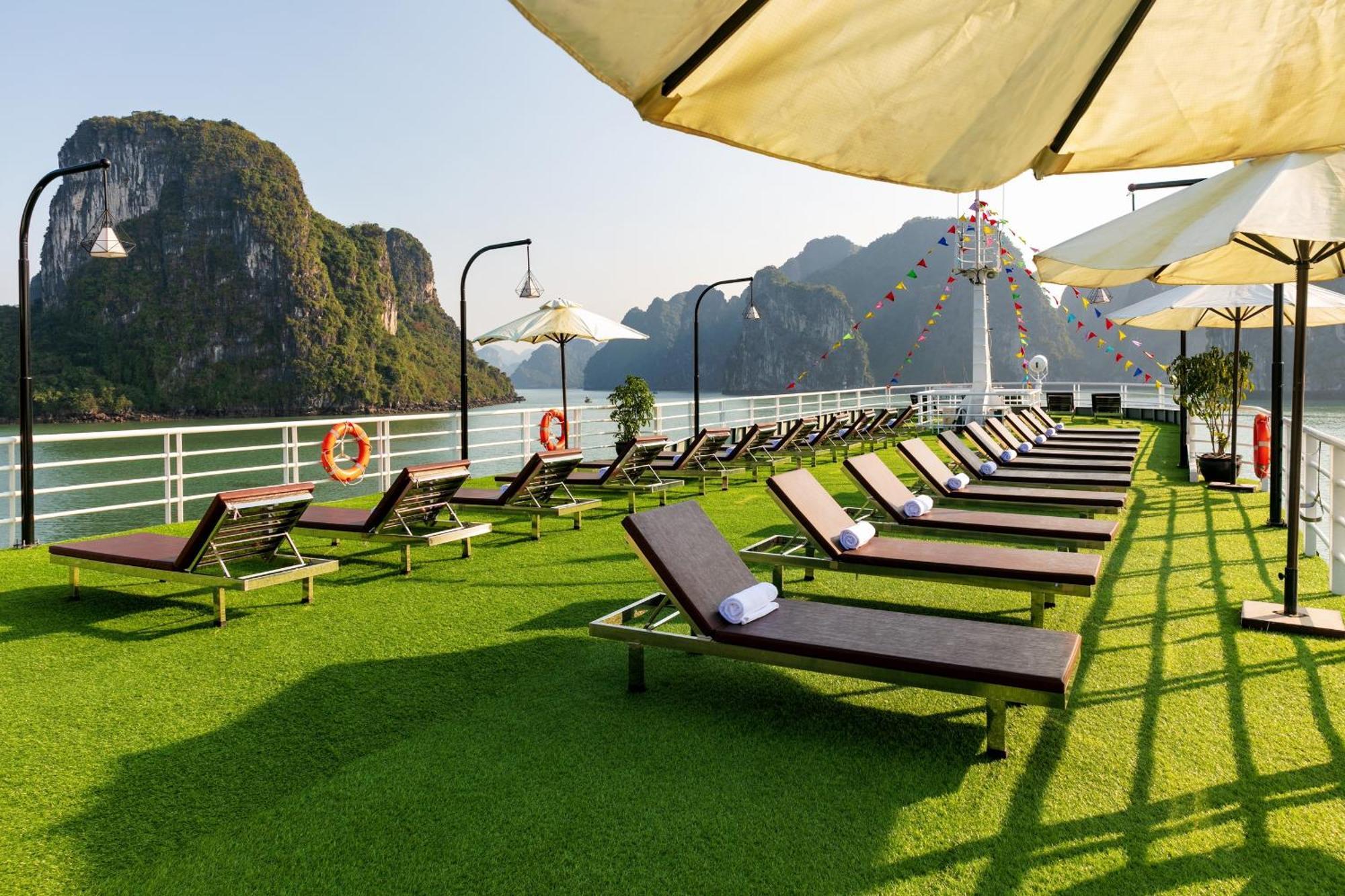 Halong Dragon Bay Cruise Hotel Ha Long Bagian luar foto
