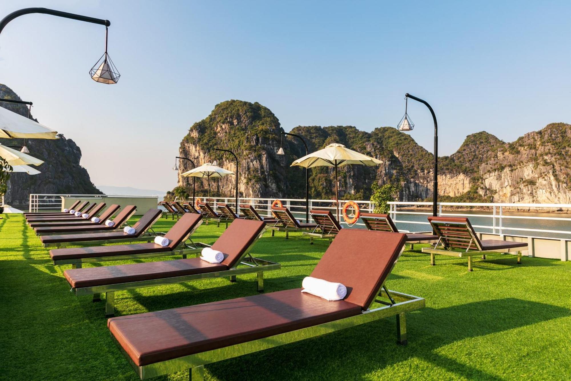 Halong Dragon Bay Cruise Hotel Ha Long Bagian luar foto
