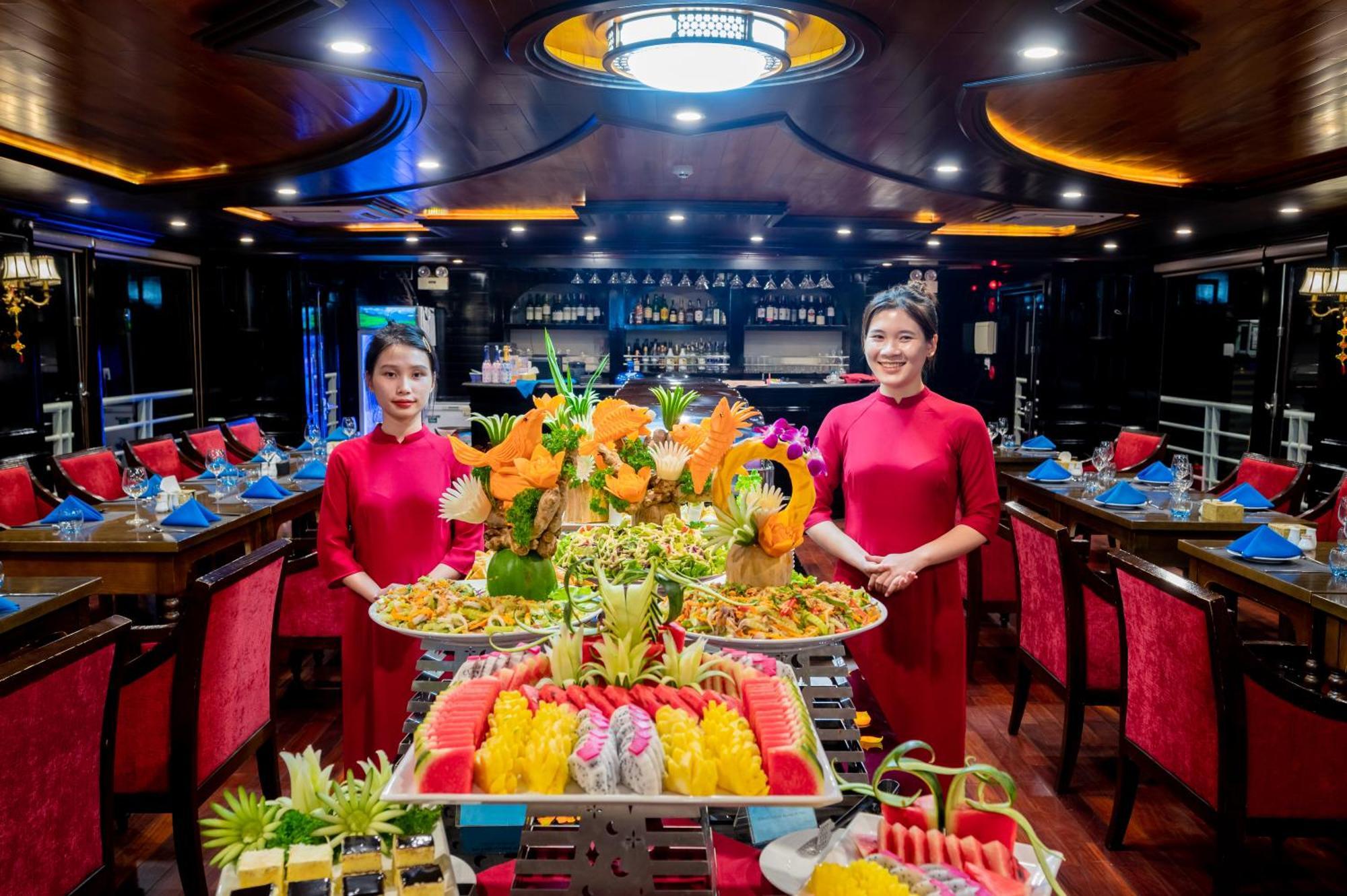 Halong Dragon Bay Cruise Hotel Ha Long Bagian luar foto